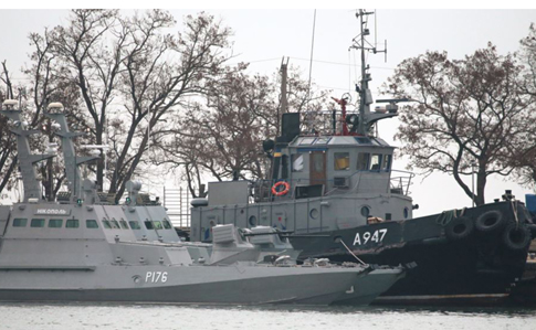 ФСБ виключила захоплені судна з речдоків у справі українських моряків - росЗМІ