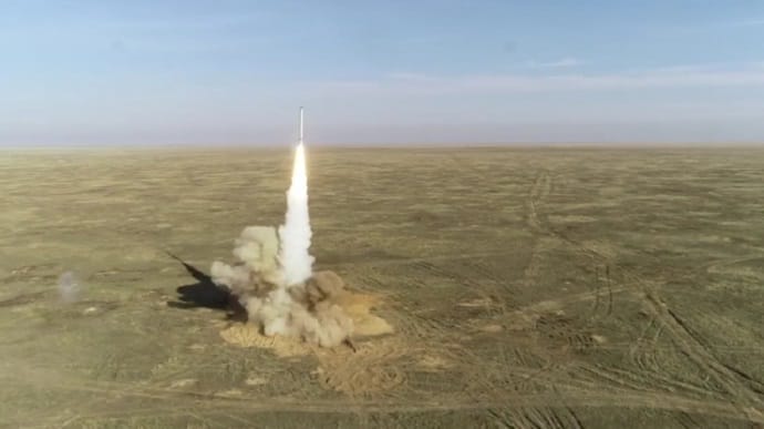 РосСМИ: В начале года Россия проведет учения стратегических ядерных сил
