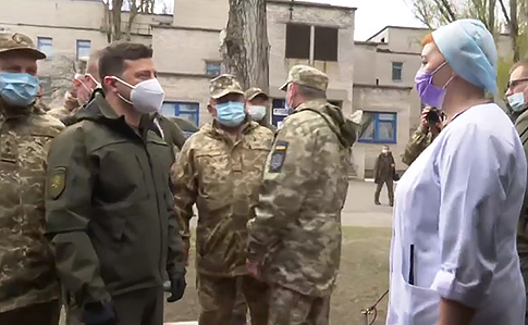 Первая поездка за карантин: Зеленский приехал в Донецкую область