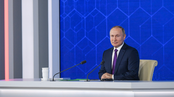 Путін уперше за 10 років скасував щорічну пресконференцію