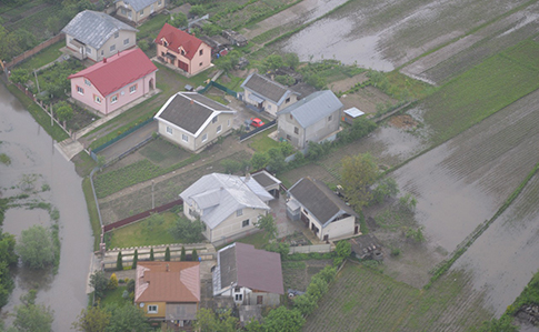 На Заході України спадає вода, будинки вже не підтоплені