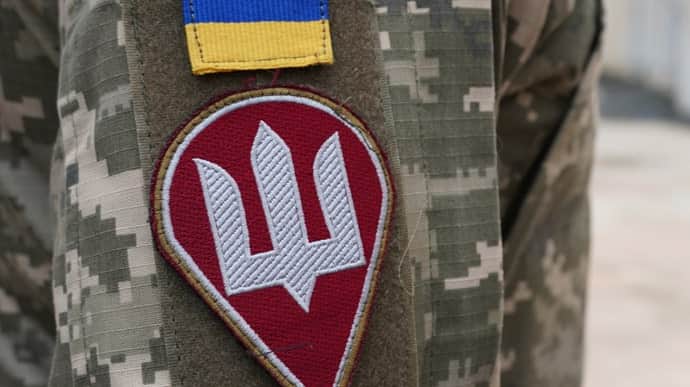 Ukrainian paratrooper destroys four Russian AFVs in one battle 