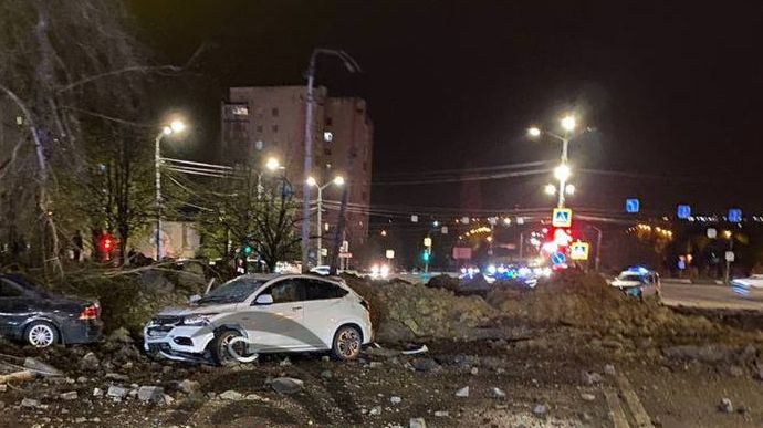 Explosion thunders in Belgorod, large crater observed on city street