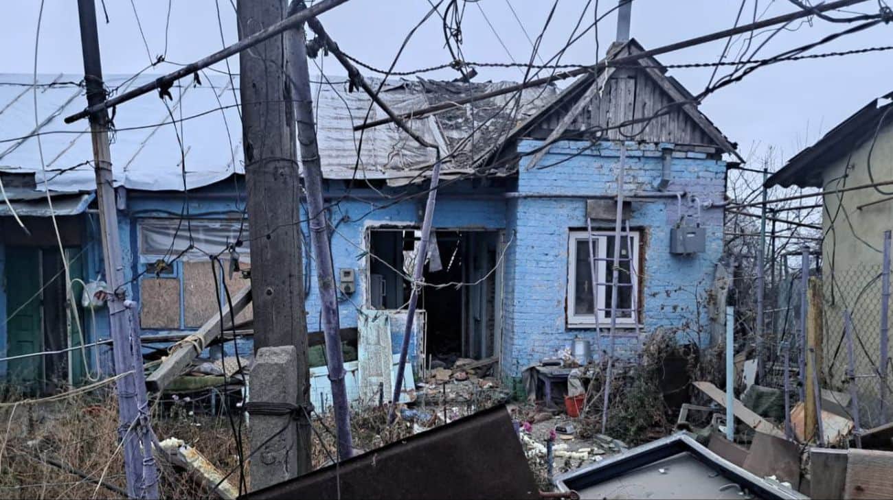 Russian forces attack Nikopol district in Dnipropetrovsk Oblast 20 times on 4 December: 1 civilian killed, 1 injured