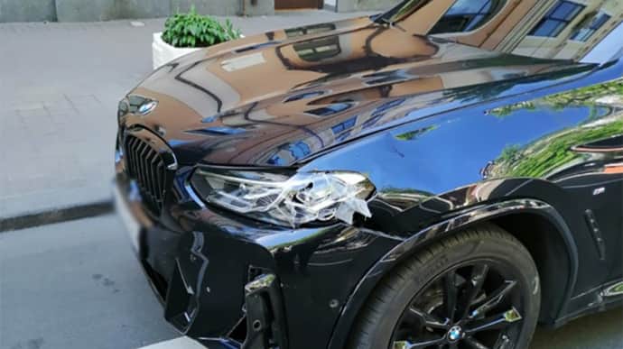 19-летний водитель BMW сбил женщину на переходе столичного Печерска