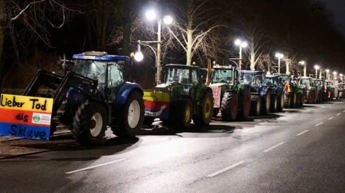 Колонна фермеров прибыла в Берлин на акцию протеста