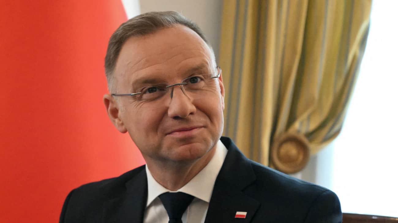 Polish President arrives in Kyiv – video