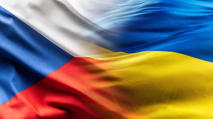 Чехія збирає саміт стосовно снарядів для України: говоритимуть про дозвіл бити по Росії