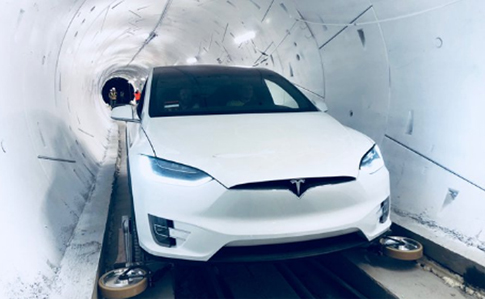 Маск открыл скоростной тоннель под Лос-Анджелесом 