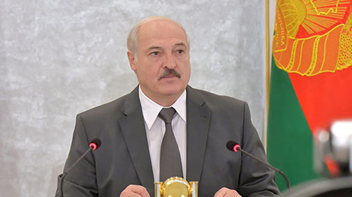 Лукашенко дал 7 заданий силовикам, чтобы «вернуть спокойную страну»