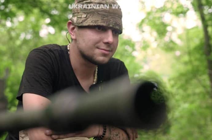The 22-year-old tank crew commander. Photo by Ukrainian witness