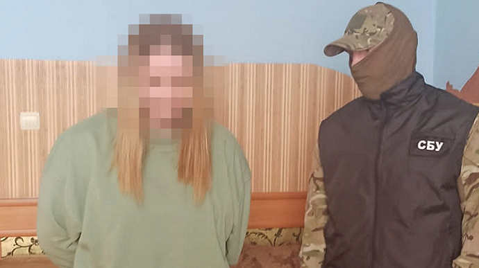Хотела стать кротом: СБУ задержала двойного агента ФСБ 
