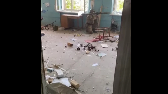 Ukrainian National Guard shows fragment of battle in Sievierodonetsk