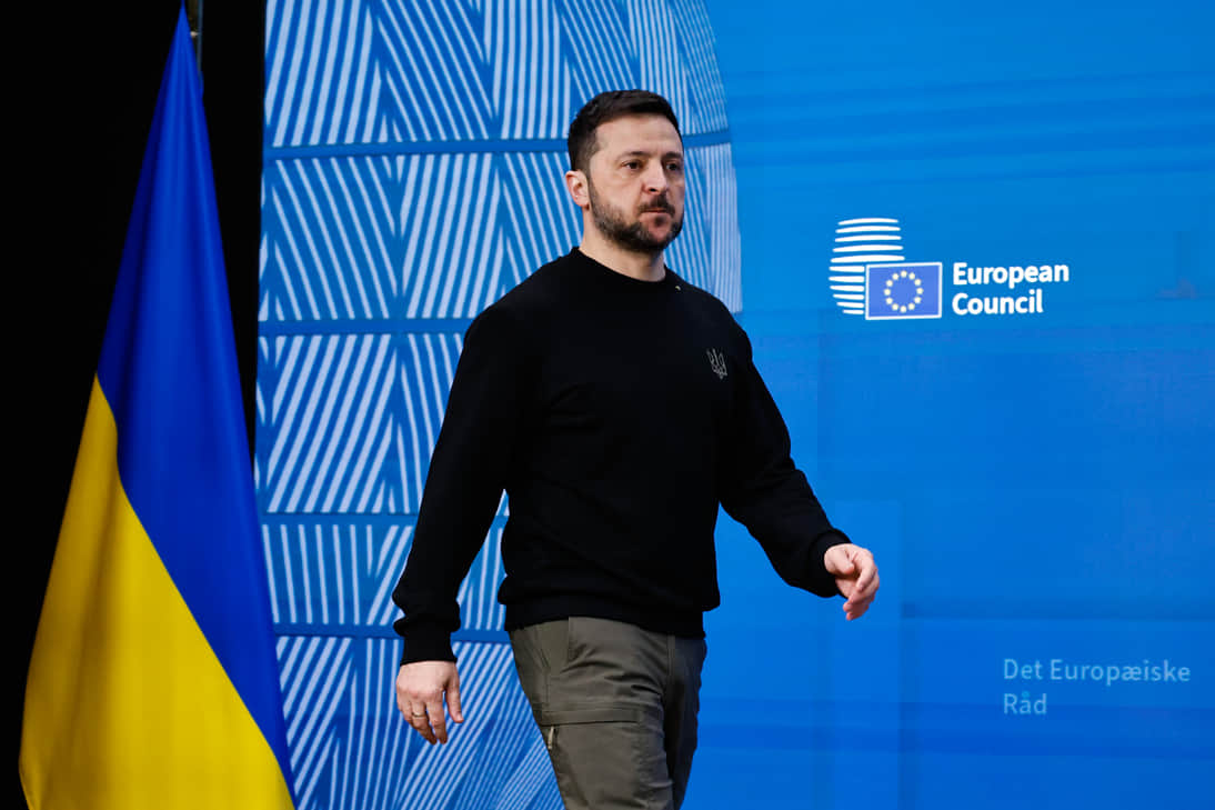 Trust in Zelenskyy declined throughout 2024 but remains positive overall, poll reveals