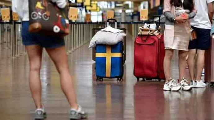 Швеция допускает паспорт вакцинации для поездок и готовит цифровой к лету