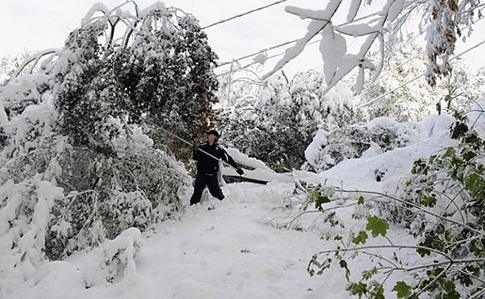 Во вторник Украину накроют снегопады и метели
