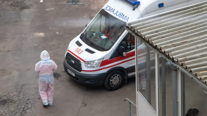 В Киеве свыше 1,5 тысяч новых больных Covid, из них 10% – дети