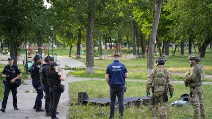 Нічна атака на Харків: у парку впав "Шахед", який не розірвався, його знешкодили
