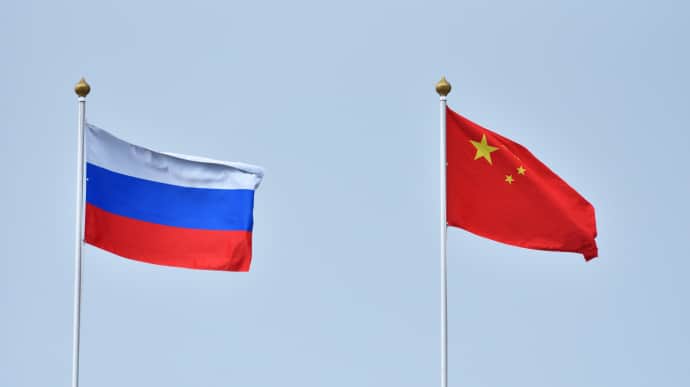 China's exports to Russia fall for first time in four months