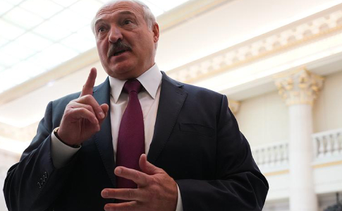 Всі хочуть вкусити: Лукашенко відреагував на критику боротьби з коронавірусом