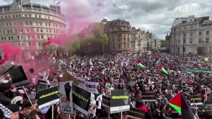 В Британии прошли многотысячные акции в поддержку Палестины