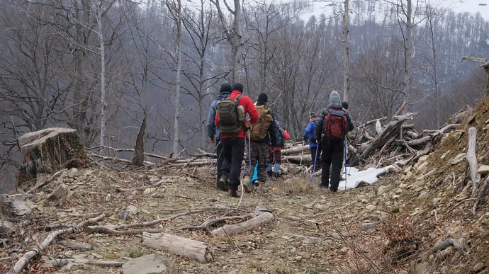 В Карпатах возобновили поиски пропавшего еще в феврале туриста