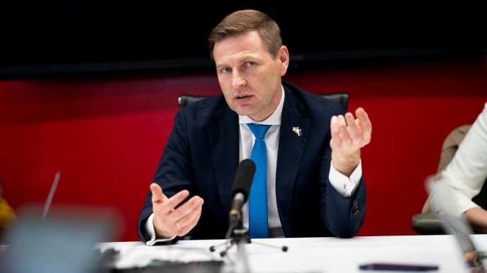 Estonian defence minister denies serious talks to send European troops to Ukraine are underway