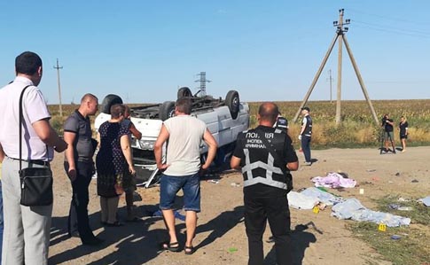 На Запорожье КамАЗ влетел в маршрутку: погибло 5 детей и взрослый