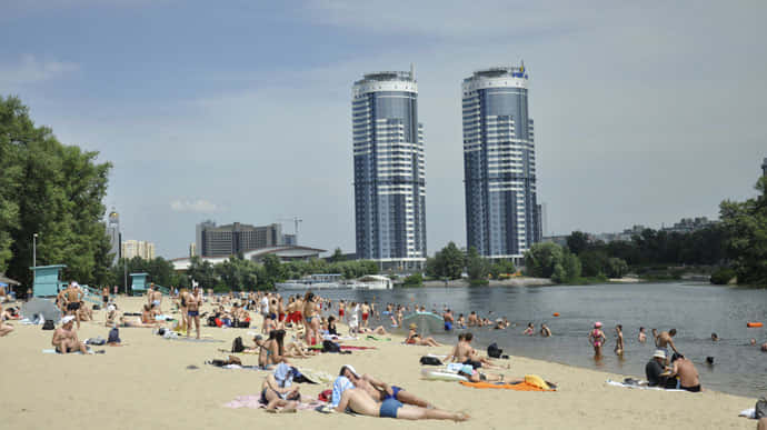 В Киеве запрещено купаться на пляжах – Кличко