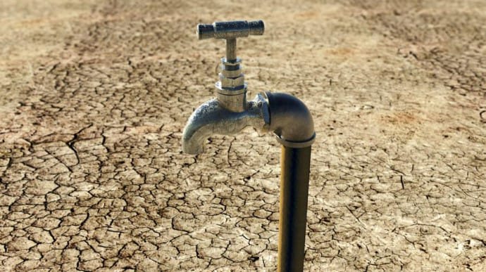 Оккупанты в Евпатории придумали новый способ экономии воды