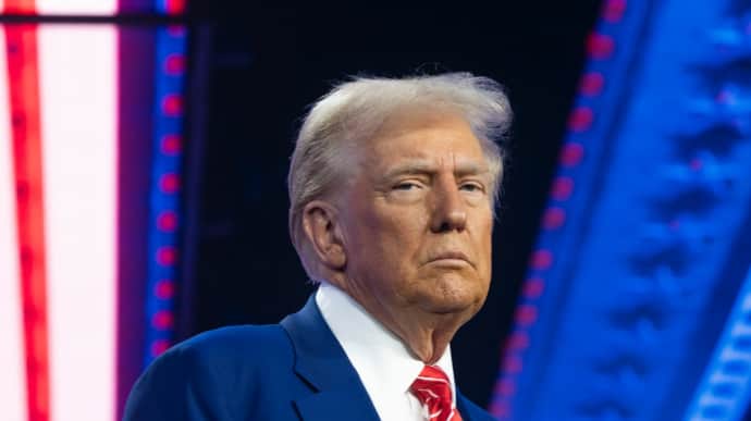 Трамп пригрозив Кремлю новими санкціями, якщо мирної угоди не буде за 50 днів
