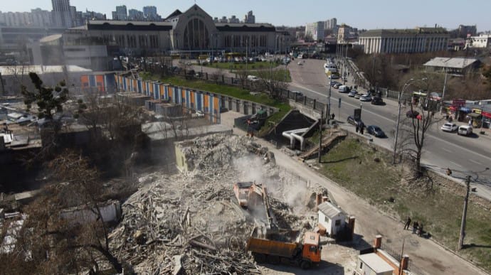 В Киеве снесли исторический дом Уткина, открыто уголовное производство