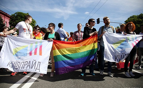 ПС: Националисты заблокировали центр Киева, чтобы помешать параду ЛГБТ