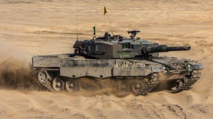 Німеччина отримала запит Польщі на постачання танків Leopard 2 в Україну