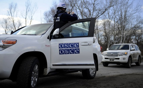 Донбас: ОБСЄ звітує про заборонене озброєння з українського боку, СЦКК заперечує