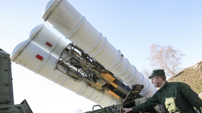 Білорусь задіяла додатковий зенітний ракетний дивізіон