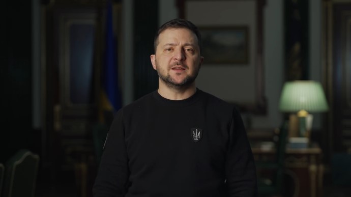 Zelenskyy favours having more people with military experience in government