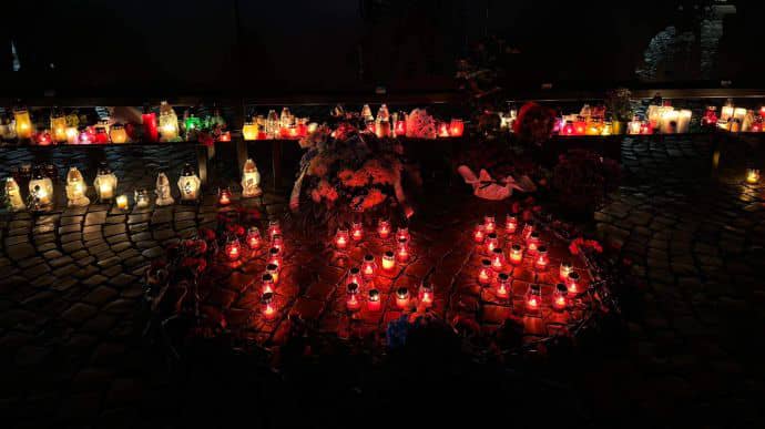В Закарпатье почтили память погибших воинов 128 бригады