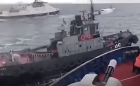 Війна на Азові: З'явилося відео тарану українських ВМС та запис перемовин з РФ