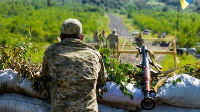Мероприятия по соблюдению тишины на Донбассе вступили в силу – командование ОС