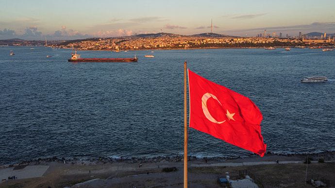 Туреччина відкриє генконсульства в Харкові і Львові
