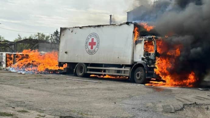 Zelenskyy: Red Cross is afraid to blame Russia for strike on humanitarian mission