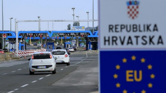 Хорватия ужесточила требования для въезда украинцев