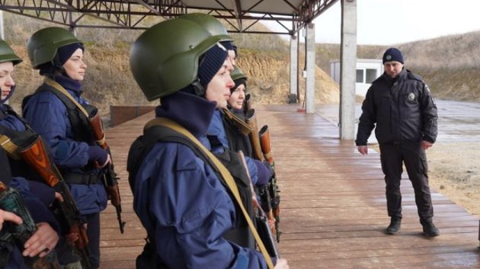 Власти показали, как тренируется штурмовая бригада Ярость
