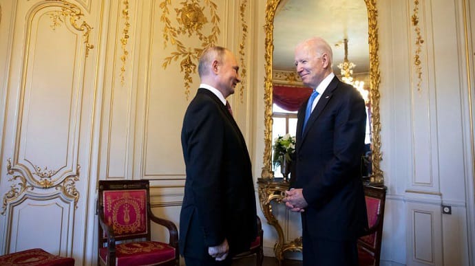 Байден і Путін погодилися на участь у саміті з питань безпеки