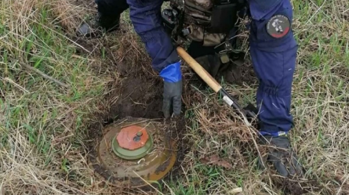 Nearly half of Ukraine's territory needs to be cleared of mines – State Emergency Service