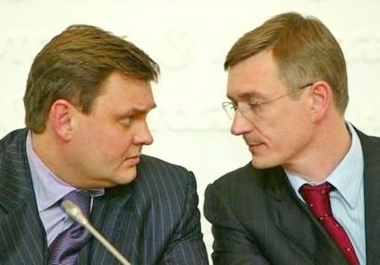 Пальчиков і Чуйченко перед прес-коференцією. Фото Reuters
