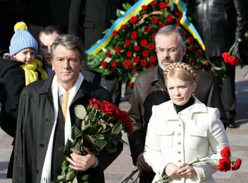 Букет Ющенка виглядав значно солідніше, ніж у Тимошенко